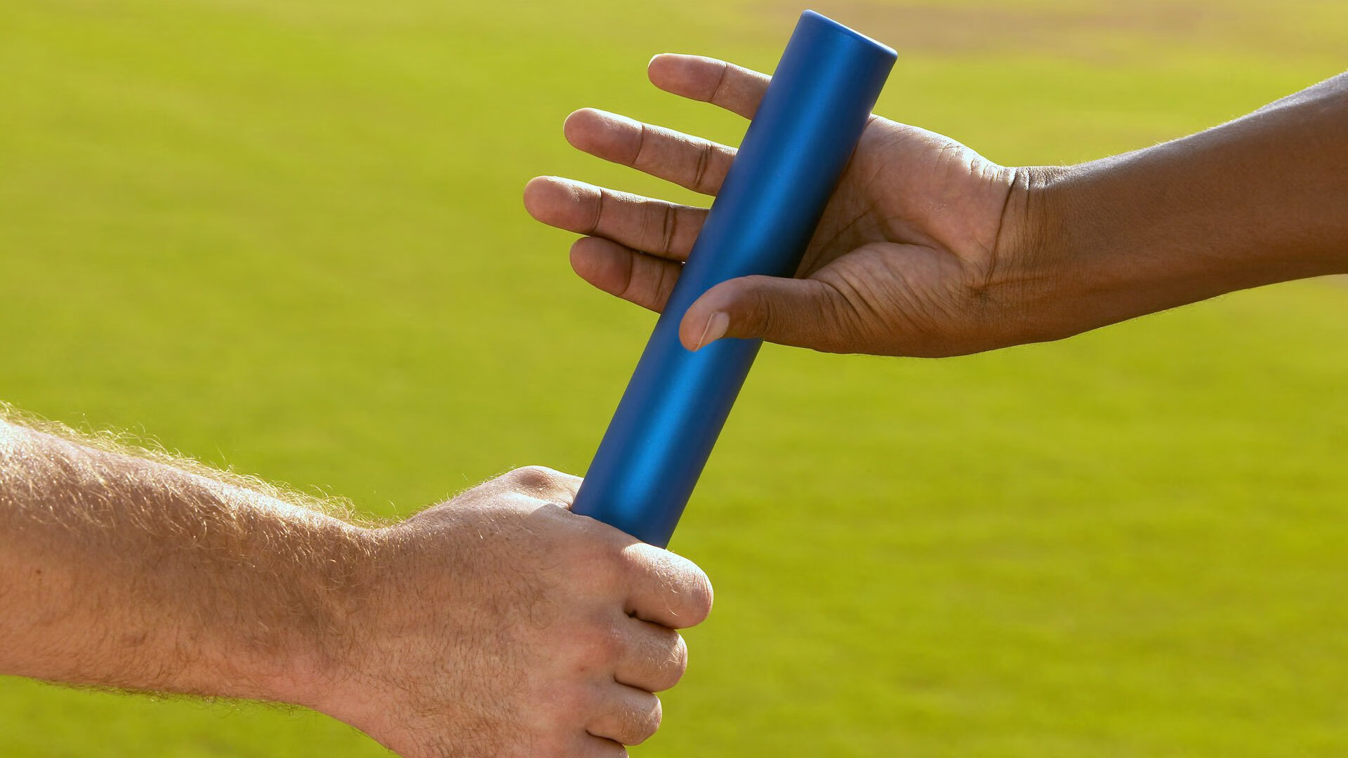 kaiyun 开云体育-新锐教练崭露头角，战术风格引关注，新锐训练营是干什么的